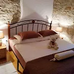 Stelio 33579 * Πούλα