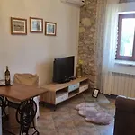 Stelio 33579 Apartament *