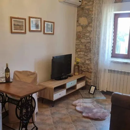Stelio 33579 Apartmán *